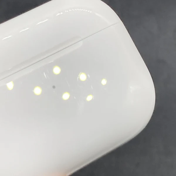 【中古】AirPods Pro 充電ケース(MagSafe)【日本橋】 - Image 3