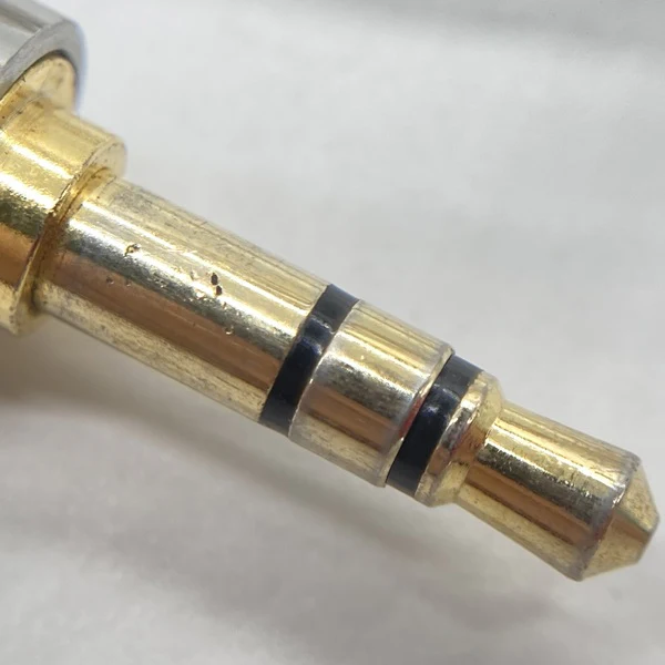 【中古】IT01X レッド【日本橋】 - Image 3