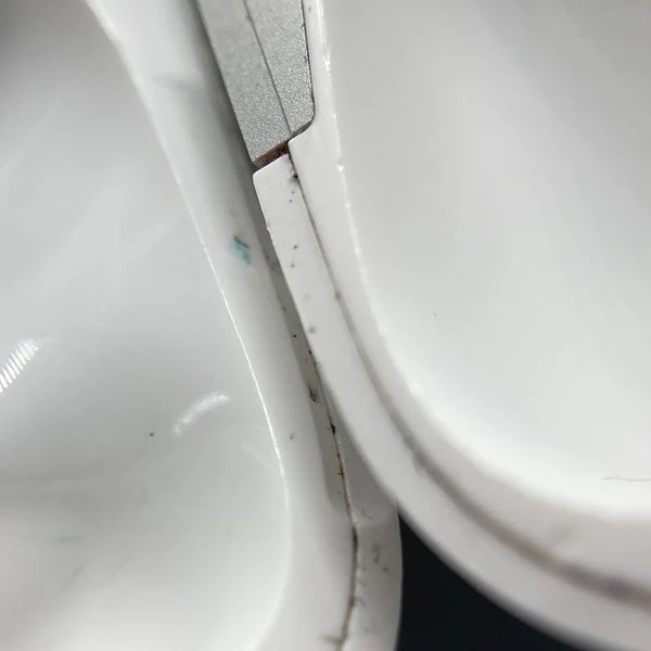 【中古】AirPods Pro 充電ケース【日本橋】 - Image 4
