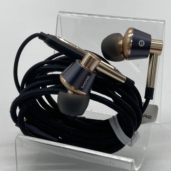 【中古】E1001 Triple-Driver In-Ear Headphones ゴールド【秋葉原】 - Image 4