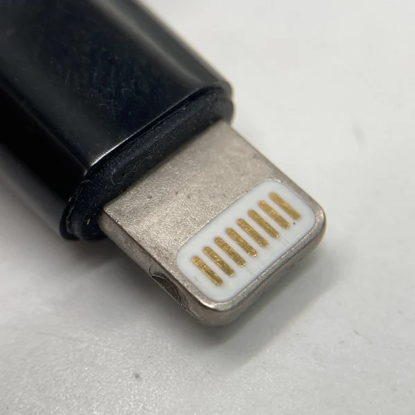 【中古】P9 Signature用 Lightningケーブル P9/CABLE【日本橋】 - Image 2