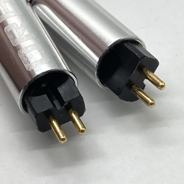 【中古】Glorious force Custom IEM 2pin 3.5φ（1.2m）【秋葉原】 - Image 2