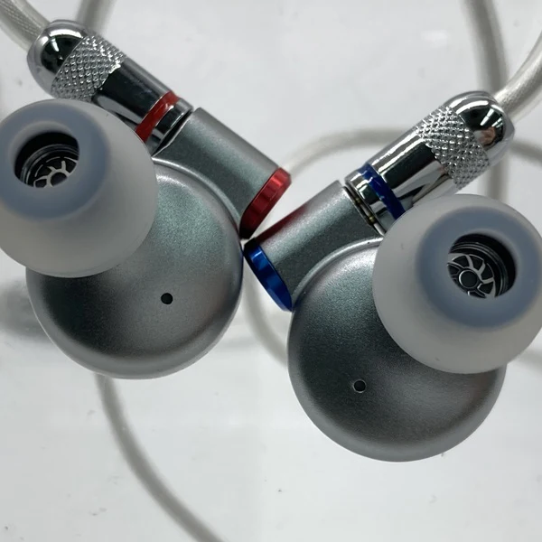 【中古】F1【秋葉原】 - Image 2