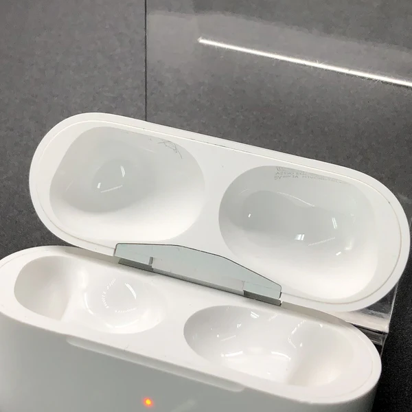 【中古】AirPods Pro 充電ケース【日本橋】 - Image 3