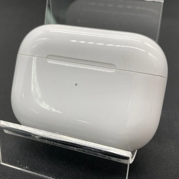 【中古】AirPods Pro 充電ケース(MagSafe)【秋葉原】 - Image 2