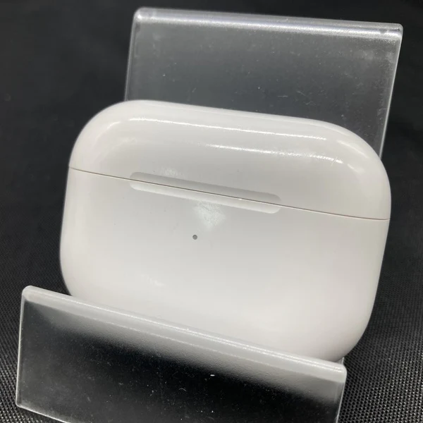 【中古】AirPods Pro 充電ケース(MagSafe)【秋葉原】 - Image 2