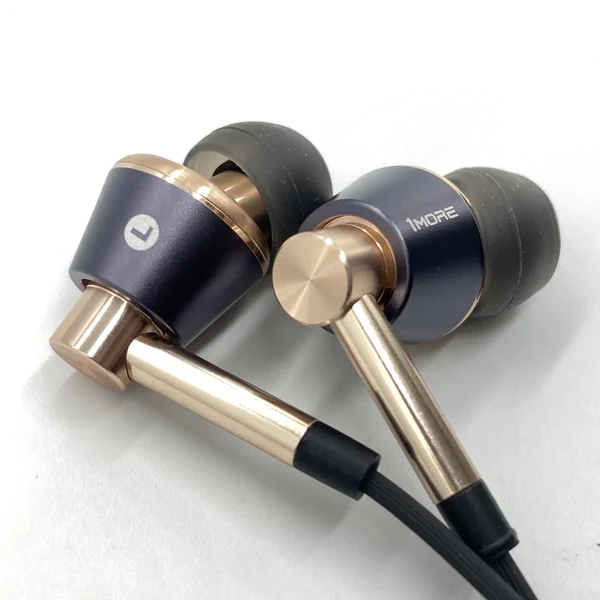 【中古】E1001 Triple-Driver In-Ear Headphones ゴールド【日本橋】 - Image 2
