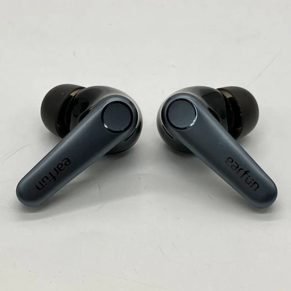 【中古】EarFun Air Pro 3 ブラック【日本橋】 - Image 3