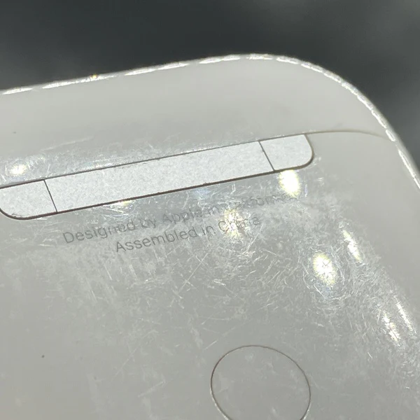 【中古】Wireless Charging Case for AirPods MR8U2J/A【秋葉原】 - Image 5