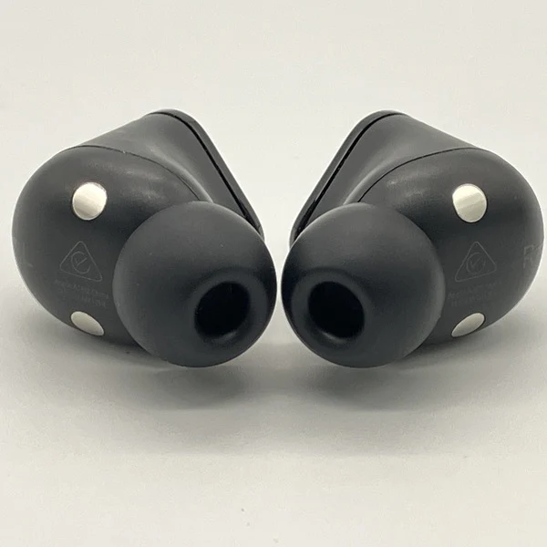 【中古】Beats Studio Buds ブラック【秋葉原】 - Image 4