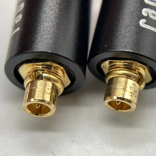 【中古】HC-OFC25K φ2.5mm バランス接続 無酸素銅導体 MMCXケーブル【秋葉原】 - Image 2