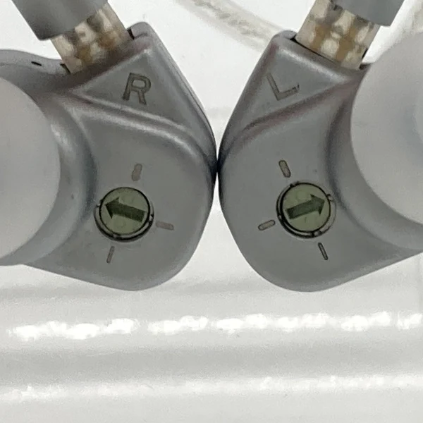 【中古】4U【日本橋】 - Image 2