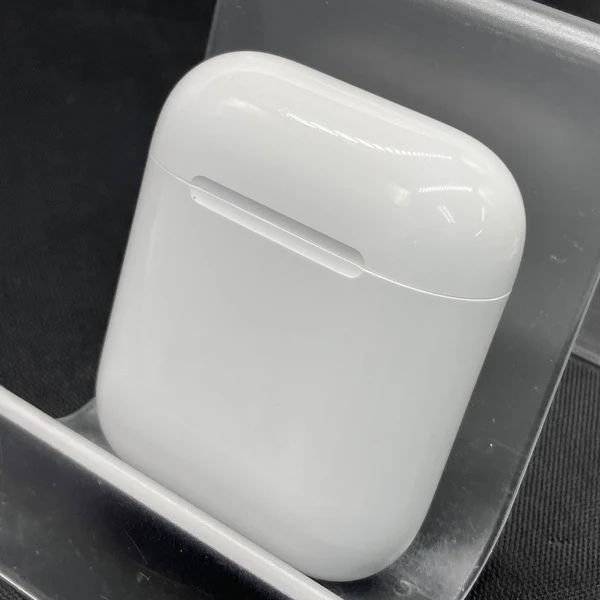 【中古】airpods充電ケース【秋葉原】 - Image 2