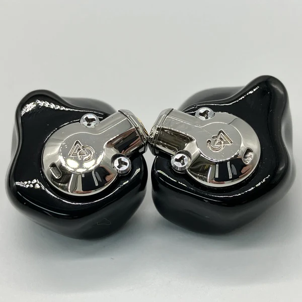 【中古】Equinox【秋葉原】