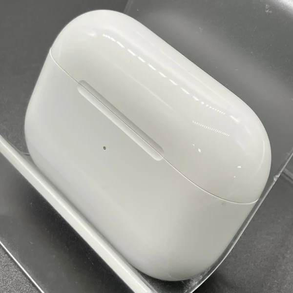 【中古】AirPods Pro 充電ケース【秋葉原】 - Image 2