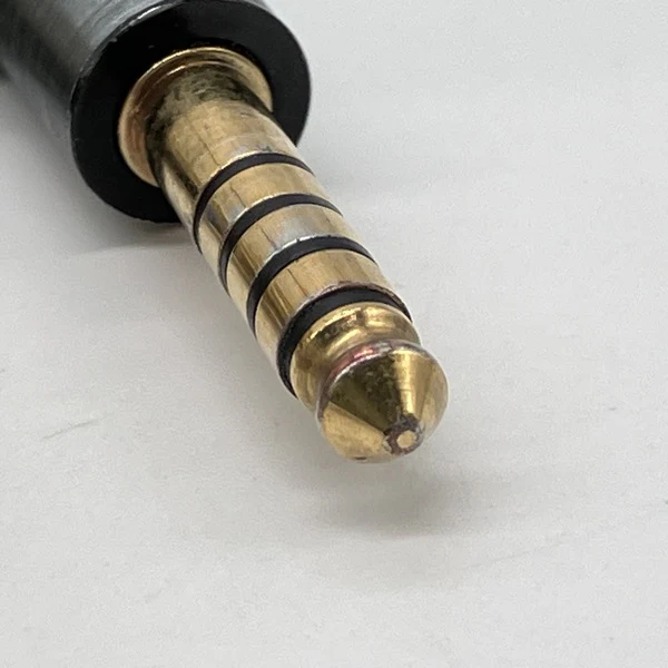 【中古】MMCX-4.4mm5極L型ケーブル【日本橋】 - Image 3