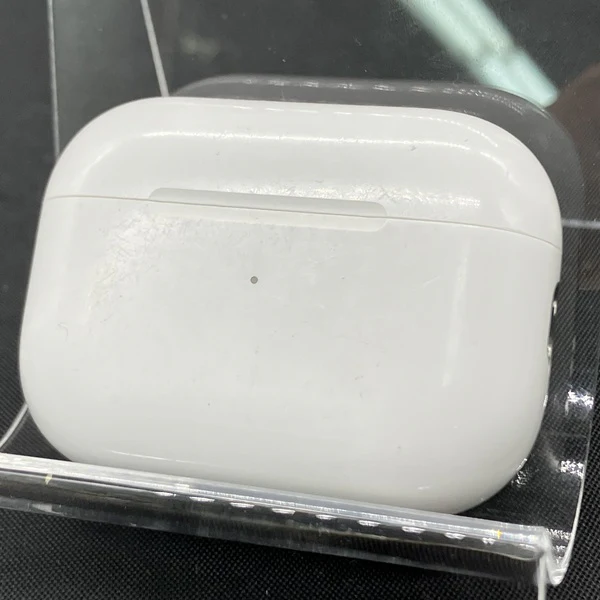 【中古】AirPods Pro (第2世代) 充電ケース (Lightning)【秋葉原】 - Image 2