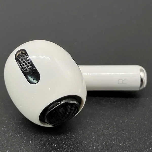【中古】AirPods Pro （R側）【秋葉原】 - Image 3