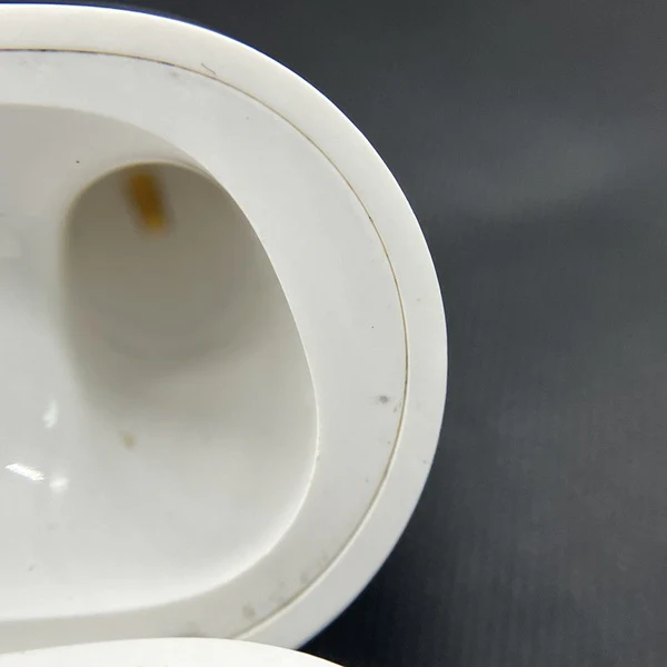 【中古】AirPods Pro 充電ケース【日本橋】 - Image 4
