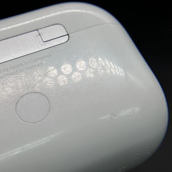 【中古】AirPods Pro (第2世代) MagSafe充電ケース(USB-C)【日本橋】 - Image 2
