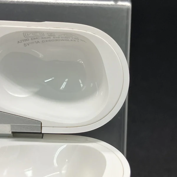 【中古】AirPods Pro 充電ケース【秋葉原】 - Image 3