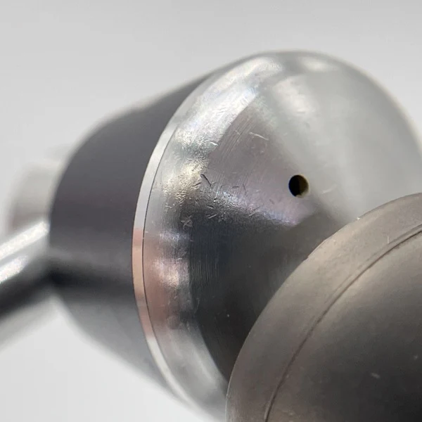【中古】E1001 Triple-Driver In-Ear Headphones シルバー【秋葉原】 - Image 11