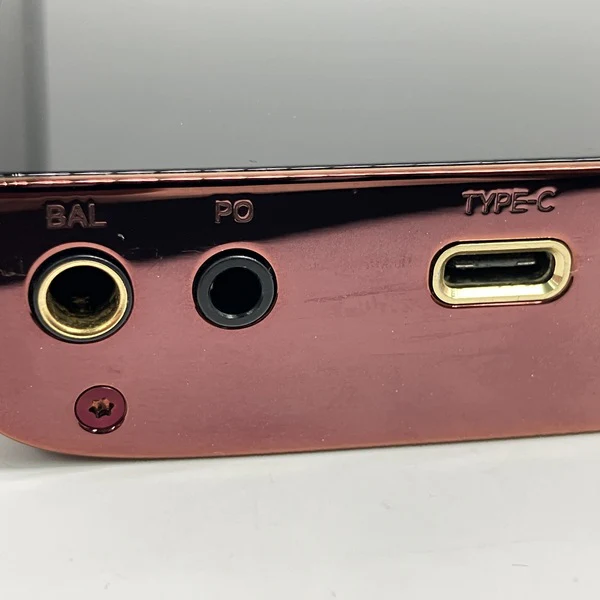 【中古】R8 II - Red【日本橋】 - Image 9