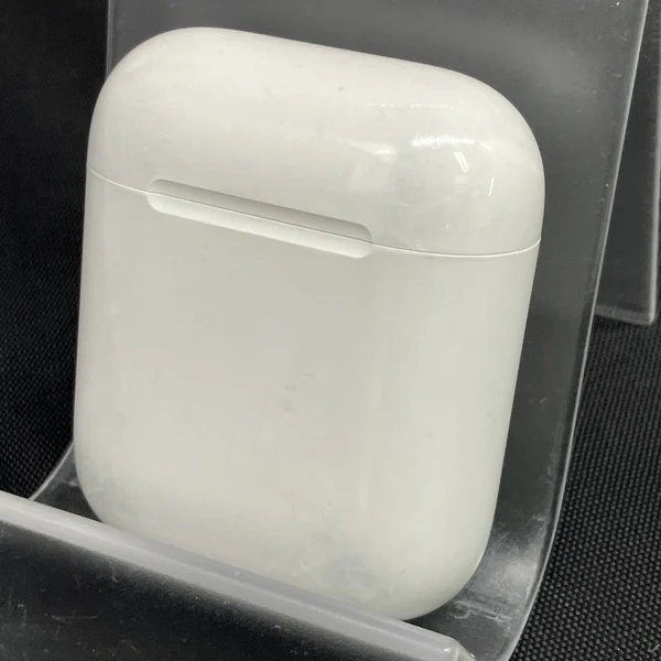 【中古】airpods充電ケース【日本橋】 - Image 2