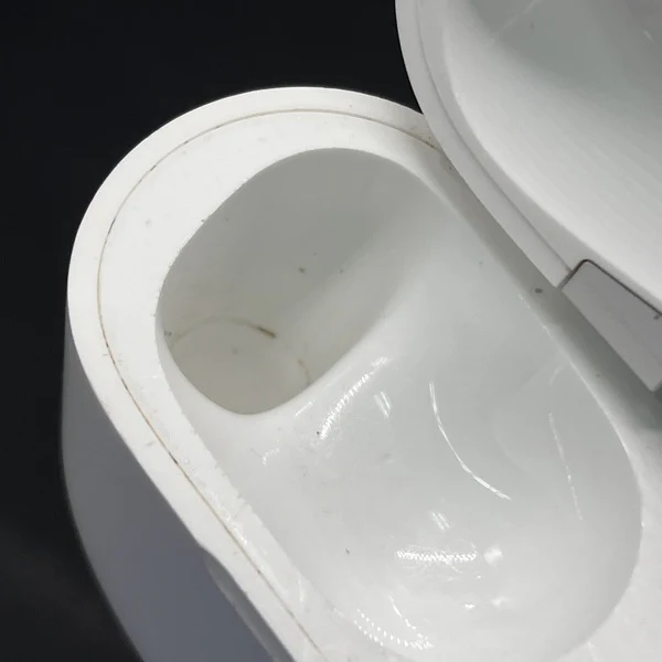【中古】AirPods Pro 充電ケース【秋葉原】 - Image 4