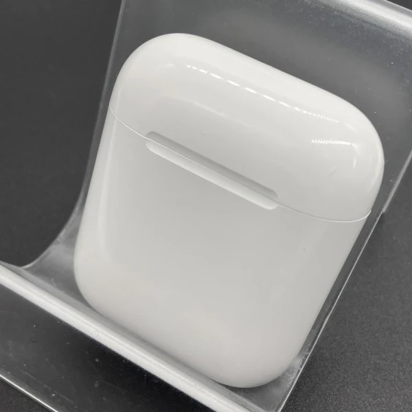 【中古】airpods充電ケース【秋葉原】 - Image 2