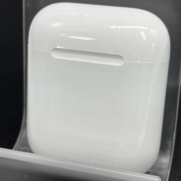【中古】airpods充電ケース【秋葉原】 - Image 2