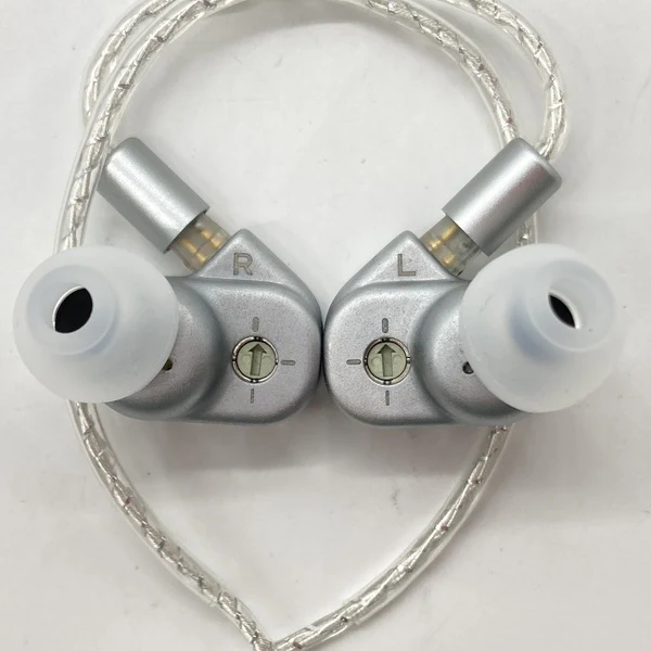 【中古】4U【日本橋】 - Image 2