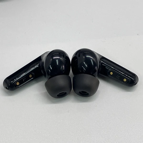 【中古】EarFun Air Pro 3 ブラック【日本橋】 - Image 2