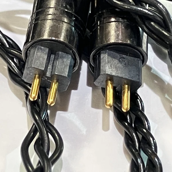 【中古】Obsidian CIEM2Pin-2.5mm(イヤループ仕様) 120cm【名古屋】 - Image 2