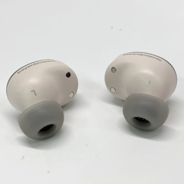 【中古】AMIRON 300 cream【日本橋】 - Image 4