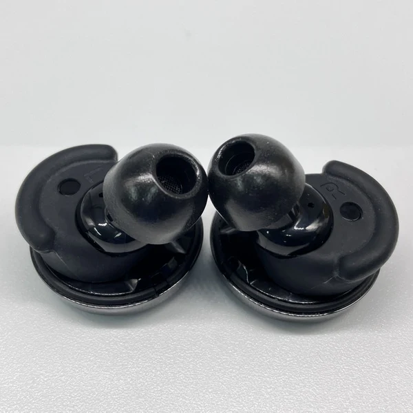 【中古】PerL Pro True Wireless Earbuds ブラック【AHC15PLBKEM】【日本橋】 - Image 4