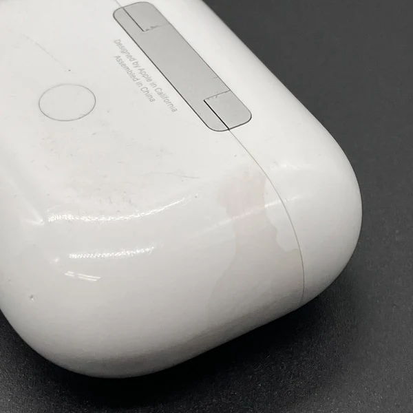 【中古】AirPods Pro (第2世代) 充電ケース (Lightning)【秋葉原】 - Image 3