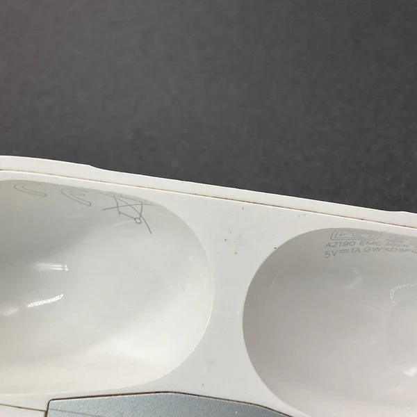 【中古】AirPods Pro 充電ケース【秋葉原】 - Image 4