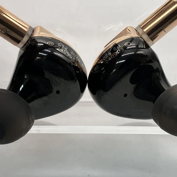 【中古】S12 2024 Edition【秋葉原】 - Image 2