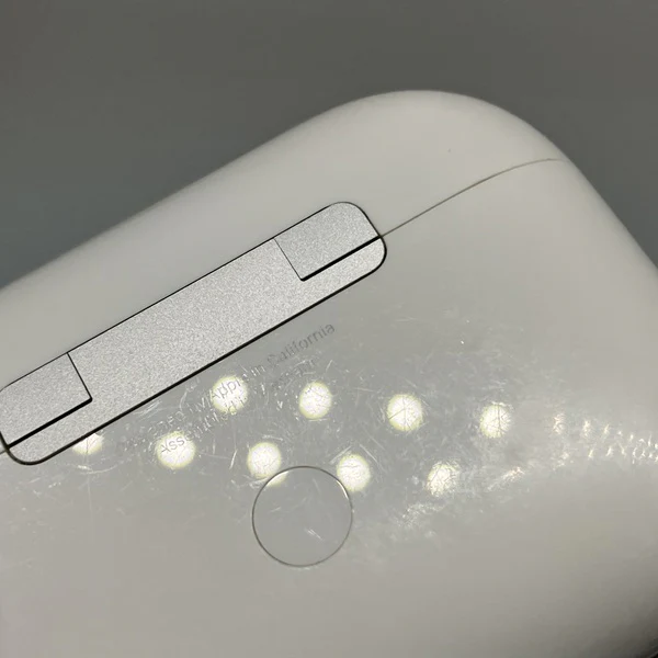 【中古】AirPods Pro 充電ケース(MagSafe)【日本橋】 - Image 3