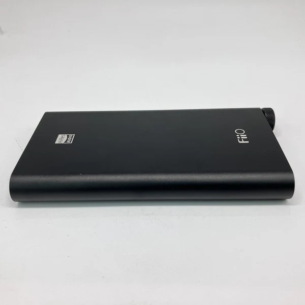 【中古】Q3 【FIO-Q3】【日本橋】 - Image 3