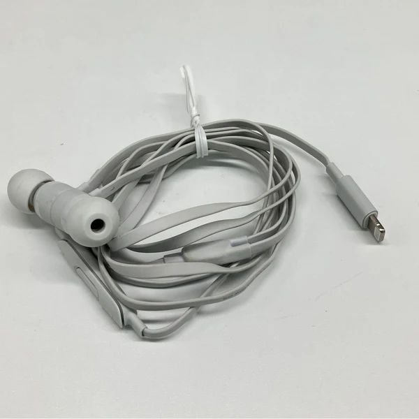 【中古】urBeats3 Lightning マットシルバー【BT URBEATS3 LTG M-SLV】（MR2F2PA/A）【秋葉原】 - Image 2