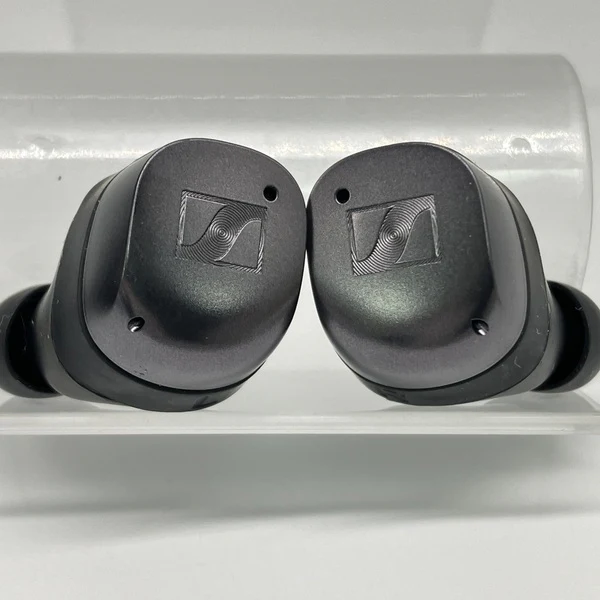 【中古】MOMENTUM True Wireless 4 ブラックグラファイト 【MTW4 Black Graphite】【秋葉原】 - Image 3