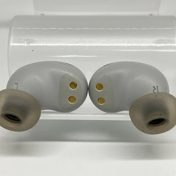 【中古】LIVE FREE 2 シルバー【JBLLIVEFREE2TWSSIL】【秋葉原】 - Image 4