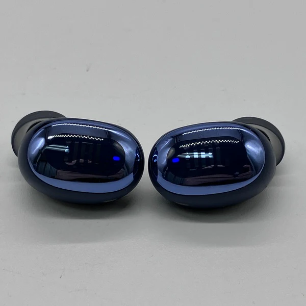 【中古】LIVE FREE 2 ブルー【JBLLIVEFREE2TWSBLU】【秋葉原】 - Image 3