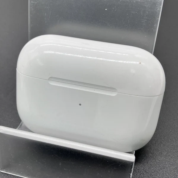 【中古】AirPods Pro 充電ケース(MagSafe)【秋葉原】 - Image 2