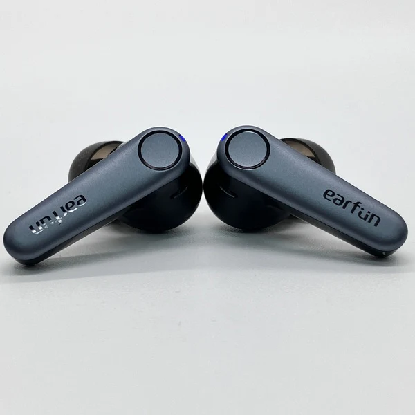 【中古】EarFun Air Pro 3 ブラック【秋葉原】 - Image 3