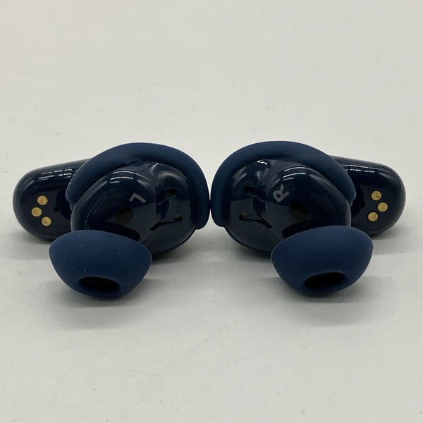 【中古】QuietComfort Ultra Earbuds LUNAR BLUE【秋葉原】 - Image 4