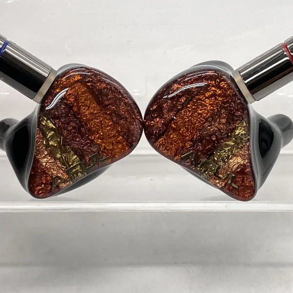【中古】PERFORMER 8（4.4ｍｍモデル）【秋葉原】