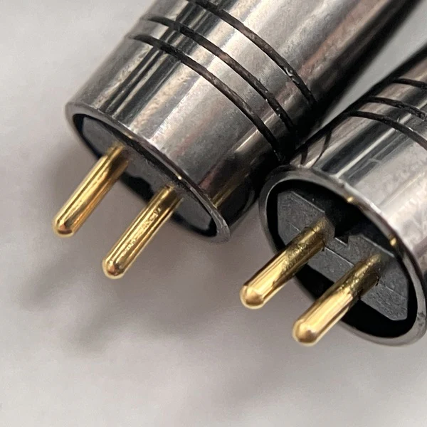 【中古】Obsidian GeN2 CIEM Flat 2Pin-4.4mm (イヤーループ仕様) 120cm【秋葉原】 - Image 2